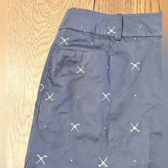 IZOD Embroidered Navy Golf Skirt EUC. Size 12 Q - Picture 4 of 7